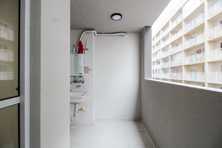 Varanda e Área de Serviço  de apartamento para alugar com 3 quartos, 60m² em Belenzinho, São Paulo