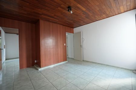 Casa à venda com 105m², 4 quartos e 2 vagasSala casa 2
