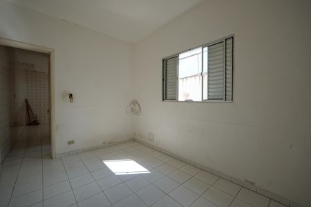 Casa à venda com 105m², 4 quartos e 2 vagasQuarto Casa 1