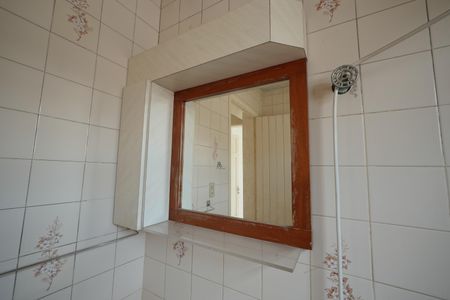 Casa à venda com 105m², 4 quartos e 2 vagasBanheiro Casa 1