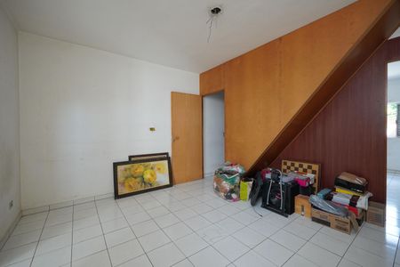 Casa à venda com 105m², 4 quartos e 2 vagasSala Casa 1