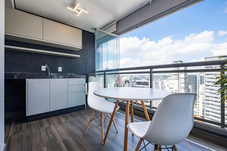 Varanda de apartamento para alugar com 1 quarto, 45m² em Pinheiros, São Paulo