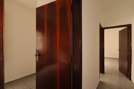 Casa para alugar com 255m², 3 quartos e 3 vagasCorredor do segundo piso