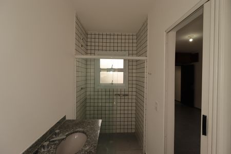 Casa para alugar com 255m², 3 quartos e 3 vagasBanheiro da Suíte