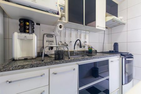 Apartamento à venda com 56m², 2 quartos e 1 vagaCozinha