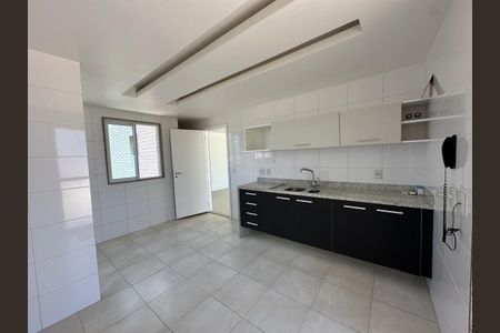 Apartamento à venda com 3 quartos, 240m² em Recreio dos Bandeirantes, Rio de Janeiro
