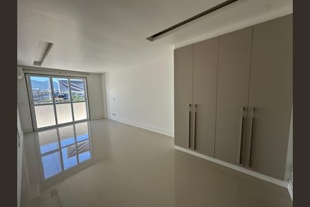 Apartamento à venda com 3 quartos, 240m² em Recreio dos Bandeirantes, Rio de Janeiro