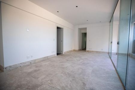 Apartamento à venda com 131m², 4 quartos e 4 vagasSala 