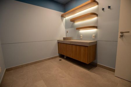 Apartamento à venda com 131m², 4 quartos e 4 vagasSala massagem 