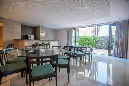 Apartamento à venda com 131m², 4 quartos e 4 vagasSalão de Festas 