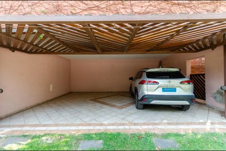 Casa à venda com 388m², 4 quartos e 3 vagasGaragem