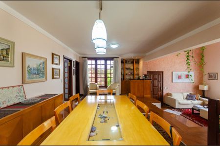 Casa à venda com 388m², 4 quartos e 3 vagasSala de Jantar