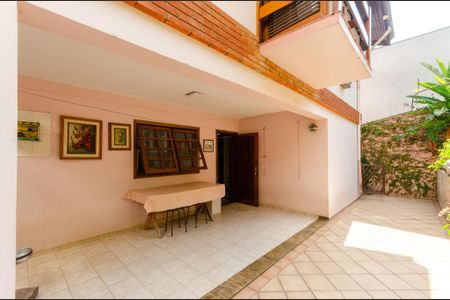Casa à venda com 388m², 4 quartos e 3 vagasÁrea externa