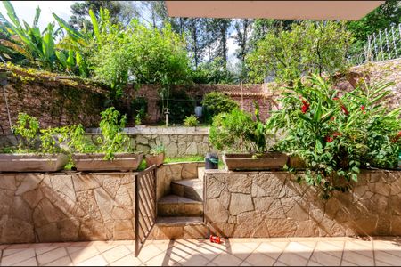 Casa à venda com 388m², 4 quartos e 3 vagasAcesso a piscina