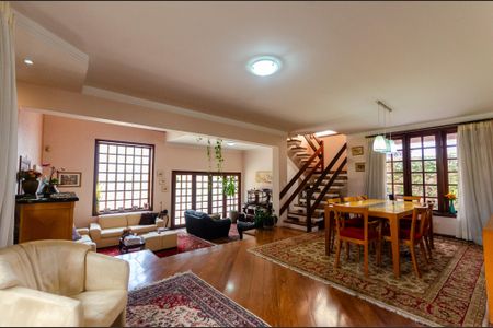 Casa à venda com 388m², 4 quartos e 3 vagasSala de Jantar