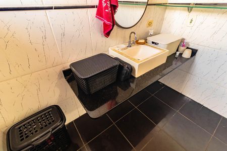 Casa à venda com 130m², 3 quartos e 1 vaga