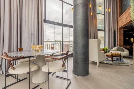 Apartamento para alugar com 2 quartos, 197m² em Jardim Paulista, São Paulo