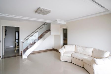 Apartamento para alugar com 400m², 4 quartos e 4 vagasSala