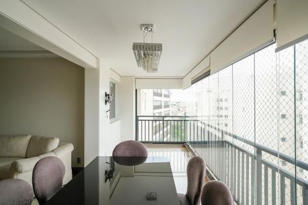 Apartamento para alugar com 400m², 4 quartos e 4 vagasVaranda