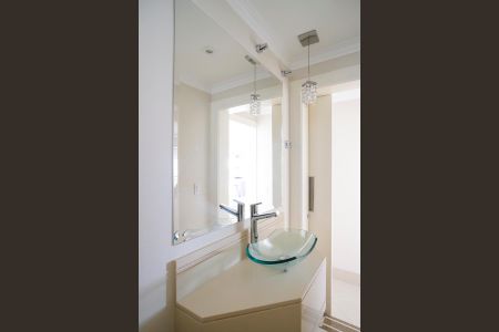 Apartamento para alugar com 400m², 4 quartos e 4 vagasLavabo