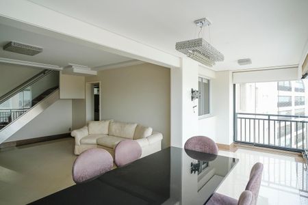 Apartamento para alugar com 400m², 4 quartos e 4 vagasVaranda