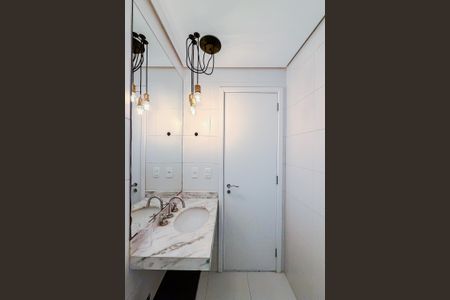 Apartamento para alugar com 72m², 2 quartos e 2 vagasBanheiro