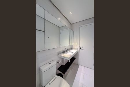 Apartamento para alugar com 72m², 2 quartos e 2 vagasBanheiro da Suíte