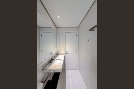 Apartamento para alugar com 72m², 2 quartos e 2 vagasBanheiro da Suíte