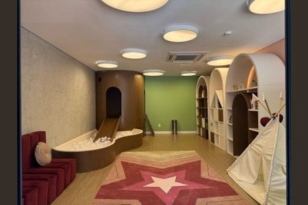 Apartamento à venda com 230m², 3 quartos e 3 vagas