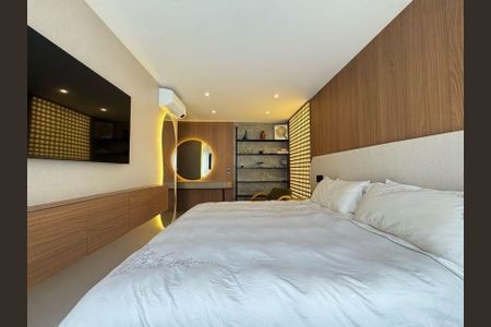 Apartamento à venda com 230m², 3 quartos e 3 vagas