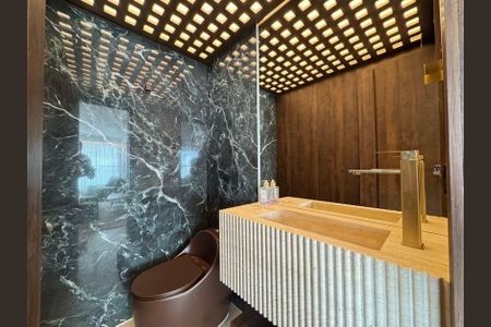 Apartamento à venda com 230m², 3 quartos e 3 vagas
