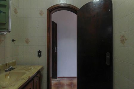 Casa à venda com 125m², 3 quartos e 2 vagasBanheiro da Suíte