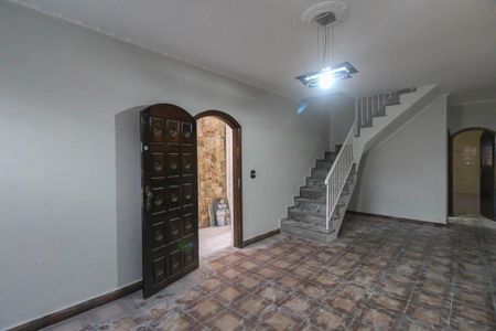 Casa à venda com 125m², 3 quartos e 2 vagasSala