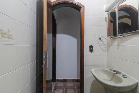 Casa à venda com 125m², 3 quartos e 2 vagasBanheiro 2