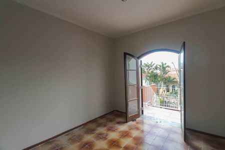 Casa à venda com 125m², 3 quartos e 2 vagasSuite