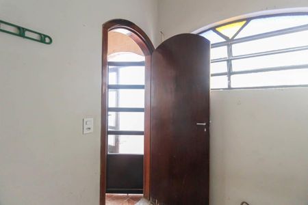 Casa à venda com 125m², 3 quartos e 2 vagasQuarto de Serviço