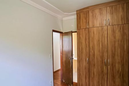 Apartamento para alugar com 240m², 3 quartos e 4 vagas