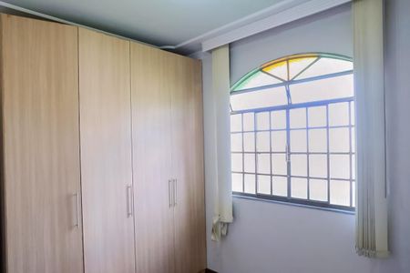 Apartamento para alugar com 240m², 3 quartos e 4 vagas