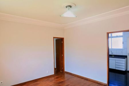 Apartamento para alugar com 240m², 3 quartos e 4 vagas