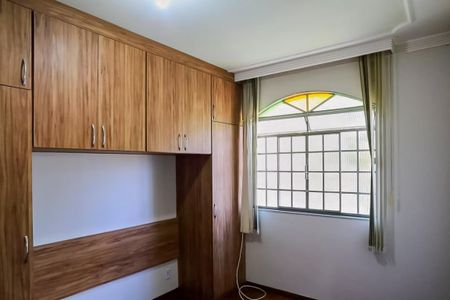 Apartamento para alugar com 240m², 3 quartos e 4 vagas