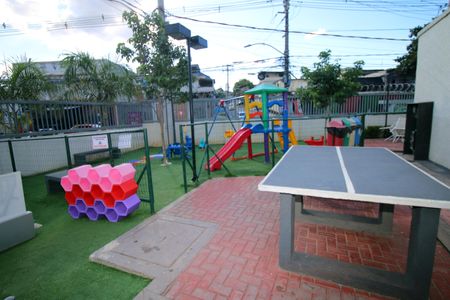 Apartamento para alugar com 41m², 2 quartos e 1 vagaÁrea comum - Playground