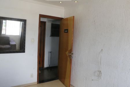 Apartamento para alugar com 60m², 2 quartos e 1 vagasala