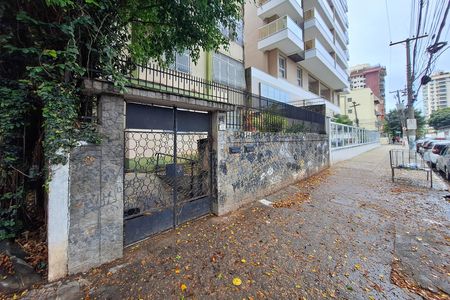 Fachada de apartamento para alugar com 3 quartos, 110m² em Icaraí, Niterói