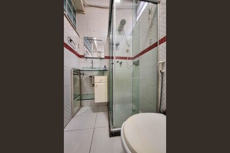 Banheiro da Suíte 1 de apartamento para alugar com 3 quartos, 110m² em Icaraí, Niterói
