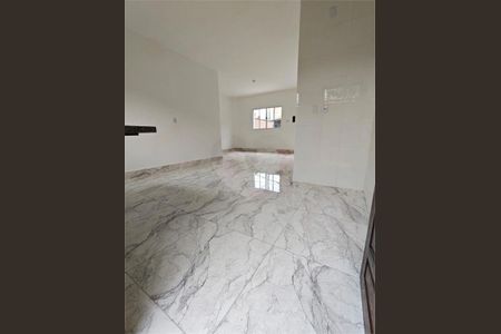 Casa à venda com 2 quartos, 73m² em Vila Aurea, São Paulo