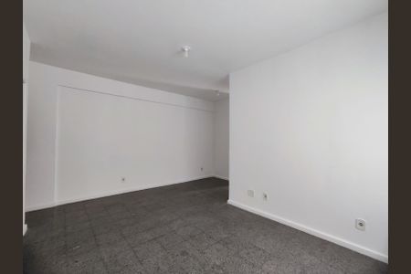 Apartamento para alugar com 70m², 2 quartos e 1 vaga Apartamento para alugar com 70m², 2 quartos e 1 vagaSala
