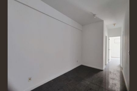 Apartamento para alugar com 70m², 2 quartos e 1 vaga Apartamento para alugar com 70m², 2 quartos e 1 vagaSala