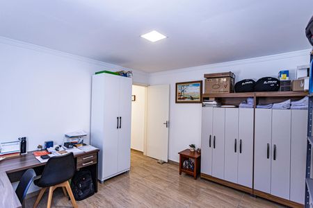 Casa para alugar com 120m², 2 quartos e 2 vagasSuite