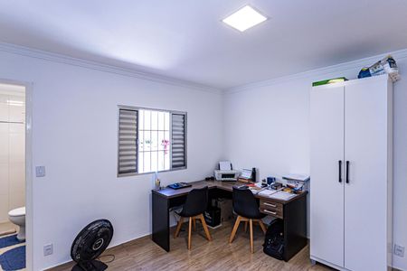 Casa para alugar com 120m², 2 quartos e 2 vagasSuite