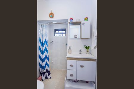 Casa para alugar com 120m², 2 quartos e 2 vagasBanheiro